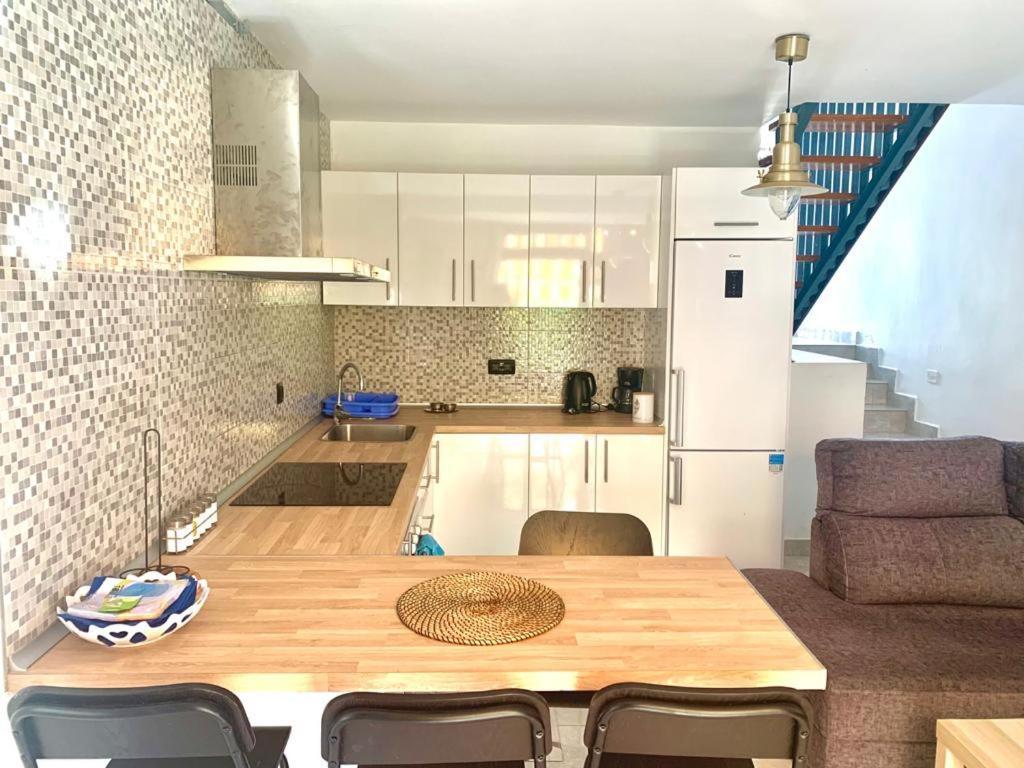 Duplex-Bungalow In Playa De Las Americas,3 Minutes Near The Best Beaches In Tenerife Exterior foto